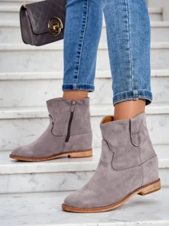 Botki Z Grubym Ociepleniem^Royalfashion Botki a'la kowbojki na krytym koturnie Patorias gołębi szary