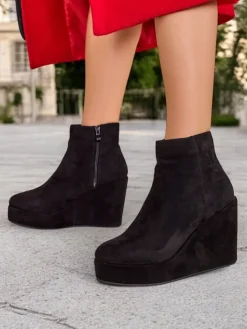 Botki Z Delikatnym Ociepleniem|Botki Na Koturnie^Royalfashion Botki damskie na koturnie Sieffa czarny