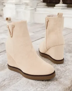 Botki Z Delikatnym Ociepleniem|Botki Na Koturnie^Royalfashion Botki damskie na koturnie Nerias beżowy