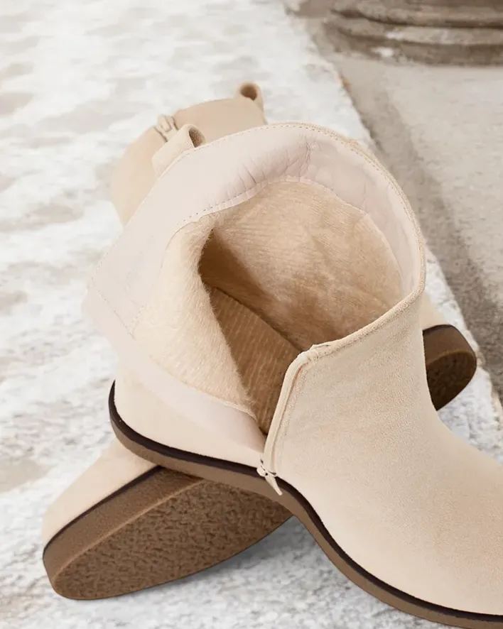 Botki Z Delikatnym Ociepleniem|Botki Na Koturnie^Royalfashion Botki damskie na koturnie Nerias beżowy