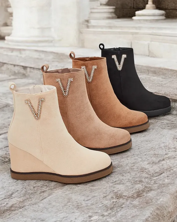 Botki Z Delikatnym Ociepleniem|Botki Na Koturnie^Royalfashion Botki damskie na koturnie Nerias beżowy