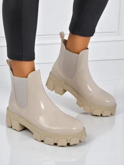 Botki Bez Ocieplenia|Botki Na Słupku^Royalfashion Botki na masywnej podeszwie z eko skóry lakierowanej Calista Weide beżowy