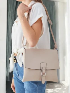 Małe Torebki^Royalfashion Casualowa damska torebka z eko skóry beżowy