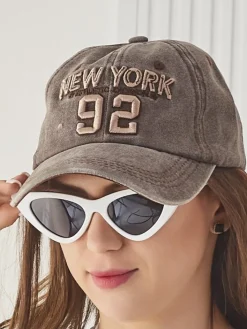 Czapki|Czapki I Kapelusze^Royalfashion Czapka z Daszkiem Unisex New York 92 brązowy