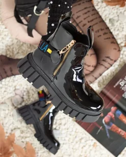 Botki Z Delikatnym Ociepleniem|Botki Na Płaskim Obcasie^Royalfashion Czarne botki damskie lakierowane Poirop czarny