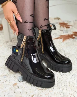 Botki Z Delikatnym Ociepleniem|Botki Na Płaskim Obcasie^Royalfashion Czarne botki damskie lakierowane Poirop czarny