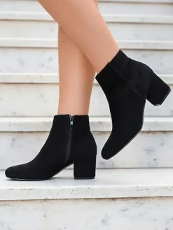 Botki Bez Ocieplenia|Botki Na Słupku^Royalfashion Czarne botki damskie na niskim słupku Referra czarny