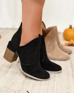 Botki Bez Ocieplenia|Botki Na Płaskim Obcasie^Royalfashion Czarne damskie botki na słupku i z wycięciem Neafla czarny