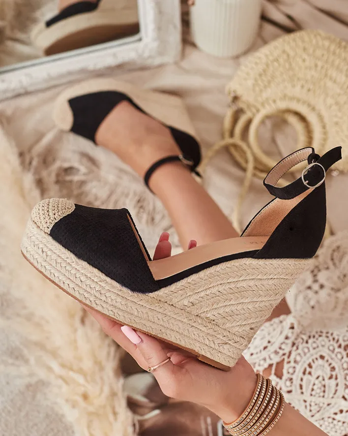 Sandały Na Koturnie^Royalfashion Czarne damskie sandały na koturnie Meylasi czarny