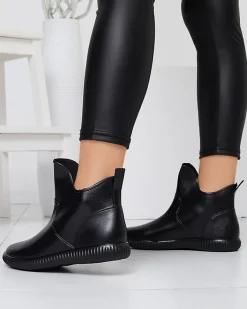 Kalosze Matowe^Royalfashion Czarne damskie kalosze Alcada