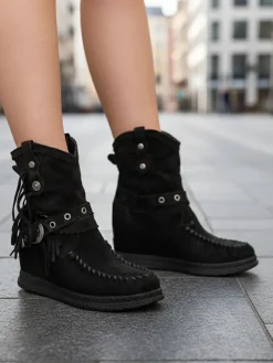 Botki Bez Ocieplenia|Kowbojki^Royalfashion Czarne damskie botki z ukrytym koturnem Dibisa czarny