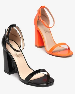 Buty Na Wielkie Wyjście|Sandały Na Słupku^Royalfashion Czarne damskie sandały na słupku Whopso czarny