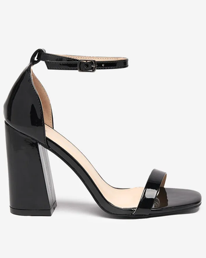 Buty Na Wielkie Wyjście|Sandały Na Słupku^Royalfashion Czarne damskie sandały na słupku Whopso czarny