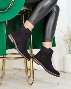 Sztyblety|Botki Na Płaskim Obcasie^Royalfashion Czarne damskie botki a'la sztyblety z eko-zamszu Veysi czarny