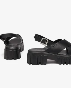 Buty Na Wielkie Wyjście|Sandały Na Słupku^Royalfashion Czarne damskie sandały na masywnej podeszwie Otida czarny