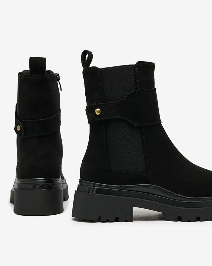 Botki Z Delikatnym Ociepleniem|Botki Na Płaskim Obcasie^Royalfashion Czarne damskie botki z ozdobnym paskiem Doasa czarny