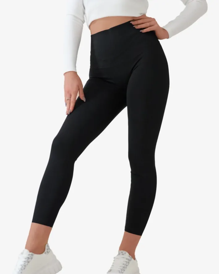 Legginsy / Tregginsy^Royalfashion Czarne damskie legginsy z szeroką gumą w pasie