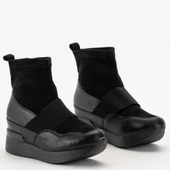 Botki Z Delikatnym Ociepleniem|Botki Na Koturnie^Royalfashion Czarne damskie wsuwane botki z tłoczeniem Keleda czarny