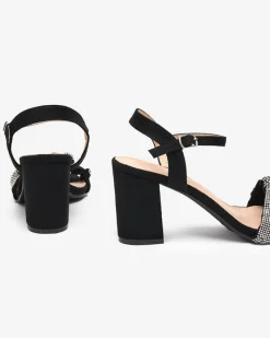 Buty Na Wielkie Wyjście|Sandały Na Słupku^Royalfashion Czarne damskie sandałki na słupku z cyrkoniami Triesta czarny