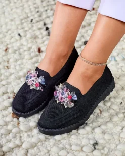 Półbuty^Royalfashion Czarne damskie zdobione półbuty slip on Enweta czarny