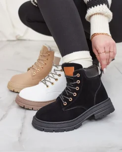 Trapery|Botki Z Delikatnym Ociepleniem^Royalfashion Czarne damskie ocieplane botki typu trapery Radoras czarny