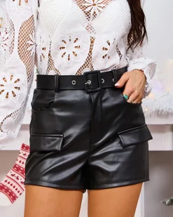 Krótkie Spodenki^Royalfashion Czarne eko-skórzane damskie krótkie spodenki czarny