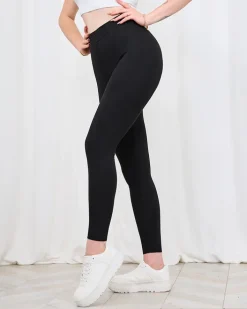 Legginsy / Tregginsy^Royalfashion Czarne ocieplane damskie legginsy