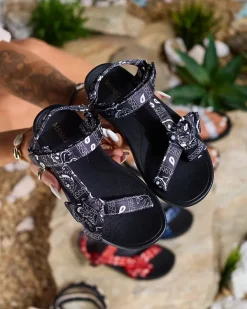 Sandały Płaskie^Royalfashion Czarne sandały damskie z kokardką Oyall czarny