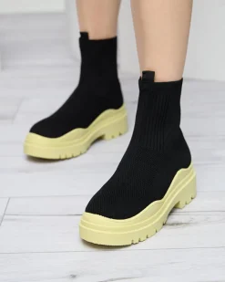 Botki Bez Ocieplenia|Botki Na Płaskim Obcasie^Royalfashion Czarno-żółte botki damskie na płaskim obcasie Seritis żółty