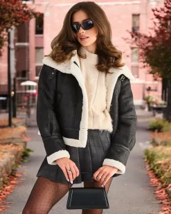 Kurtki / Marynarki / Płaszcze^Royalfashion Damska kurtka typu biker czarny