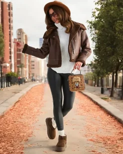 Kurtki / Marynarki / Płaszcze^Royalfashion Damska kurtka typu biker Ciemnobrązowy