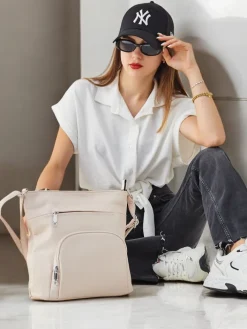 Małe Torebki^Royalfashion Damska torebka z eko skóry Jasny beż