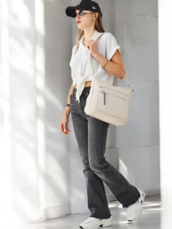 Małe Torebki^Royalfashion Damska torebka z eko skóry Jasny beż