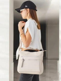 Małe Torebki^Royalfashion Damska torebka z eko skóry Jasny beż