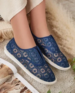 Trampki^Royalfashion Damskie ażurowe tenisówki Nurram Granatowy