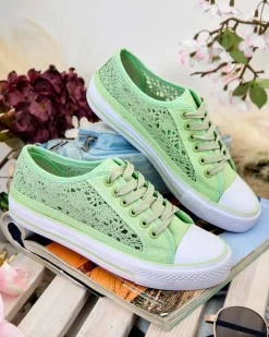 Trampki^Royalfashion Damskie ażurowe trampki Niz zielony