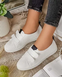 Trampki^Royalfashion Damskie ażurowe tenisówki Raffer biały