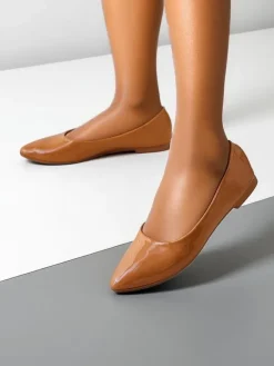 Buty Na Wielkie Wyjście|Baleriny Klasyczne^Royalfashion Damskie baleriny lakierowane Aramiese Camel