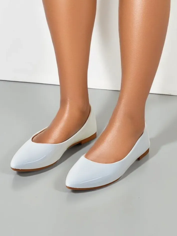 Buty Na Wielkie Wyjście|Baleriny Klasyczne^Royalfashion Damskie baleriny lakierowane Aramiese biały