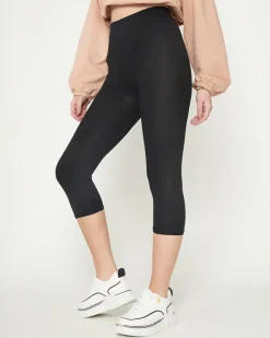 Legginsy / Tregginsy^Royalfashion Damskie czarne legginsy o długości 3/4 czarny