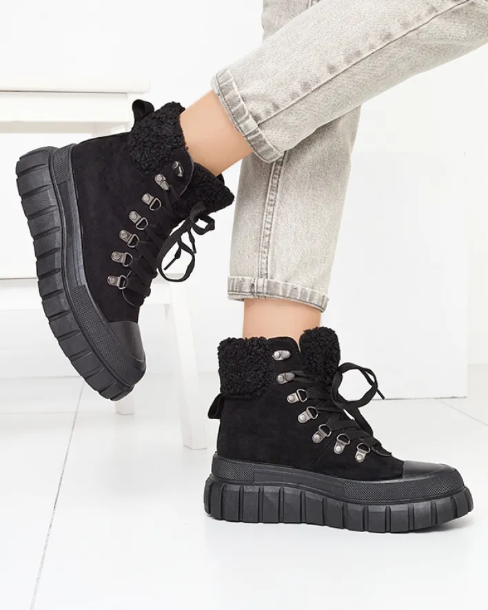 Botki Bez Ocieplenia|Botki Na Platformie^Royalfashion Damskie czarne eko-zamszowe botki z kożuszkiem Vetic czarny