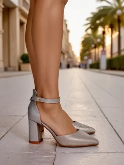 Buty Na Wielkie Wyjście^Royalfashion Damskie czółenka z brokatem Noratt złoty