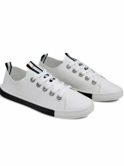 Trampki^Royalfashion Damskie eko skórzane trampki Tarene czarny