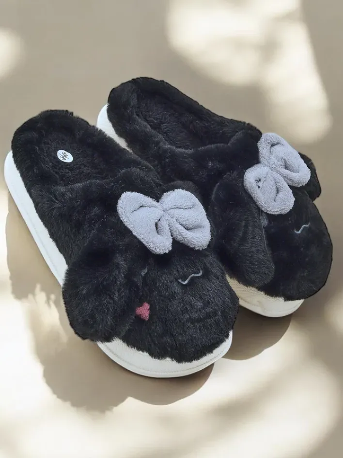 Kapcie^Royalfashion Damskie futrzane kapcie z kokardką Savos czarny