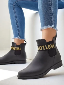 Kalosze Matowe^Royalfashion Damskie kalosze matowe z napisem Love Love