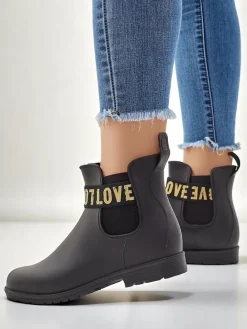 Kalosze Matowe^Royalfashion Damskie kalosze matowe z napisem Love Love
