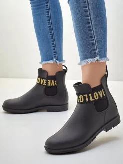 Kalosze Matowe^Royalfashion Damskie kalosze matowe z napisem Love Love