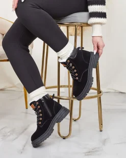 Trapery|Botki Z Delikatnym Ociepleniem^Royalfashion Damskie ocieplane botki typu trapery w kolorze m Radoras czarny