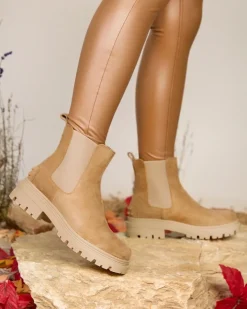 Botki Z Delikatnym Ociepleniem|Botki Na Płaskim Obcasie^Royalfashion Damskie ocieplane botki w kolorze Comfy Walk Camel