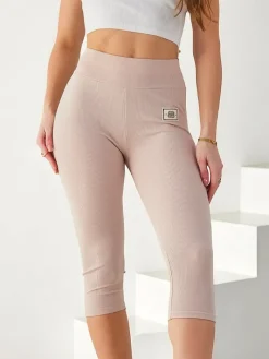 Spodenki 3/4|Krótkie Spodenki^Royalfashion Damskie prążkowane legginsy z bawełny 3/4 Jasny beż